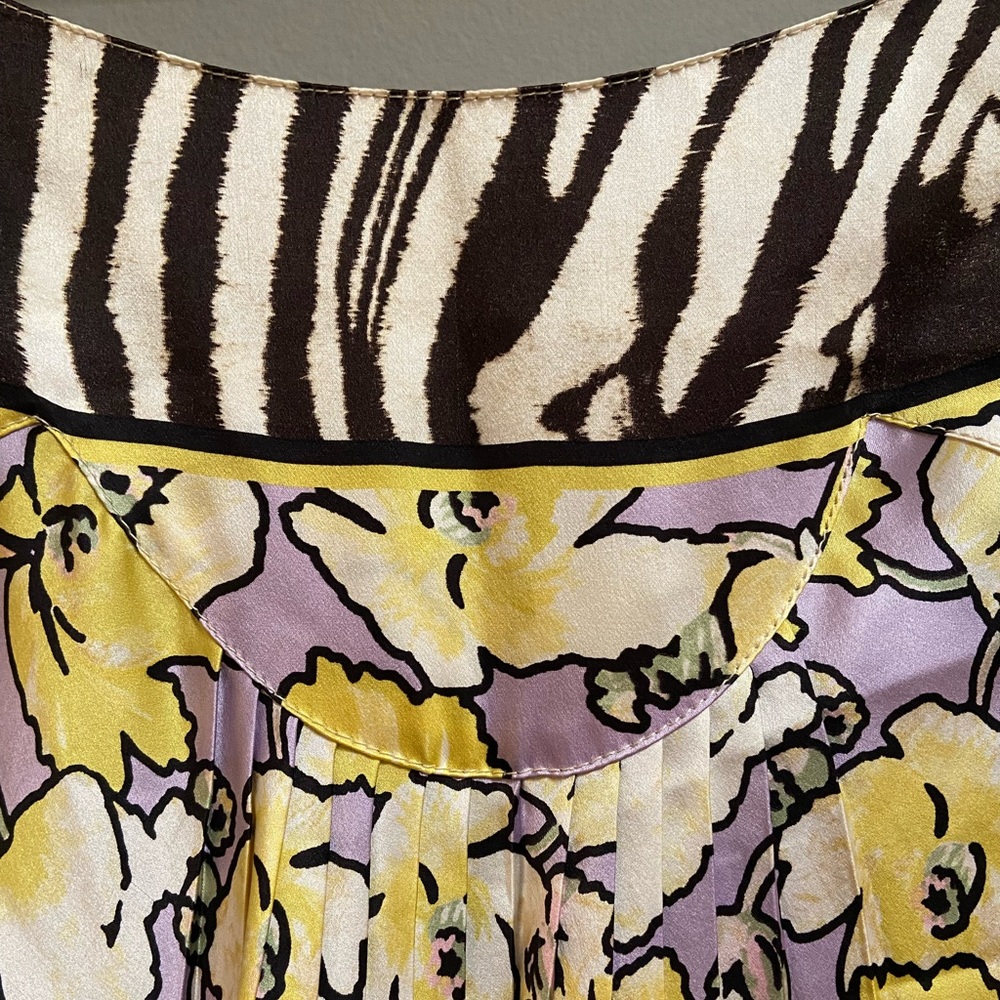 Roberto Cavalli Yellow Floral Skirt with Black & White Zebra Waistband - Picture 8 of 16